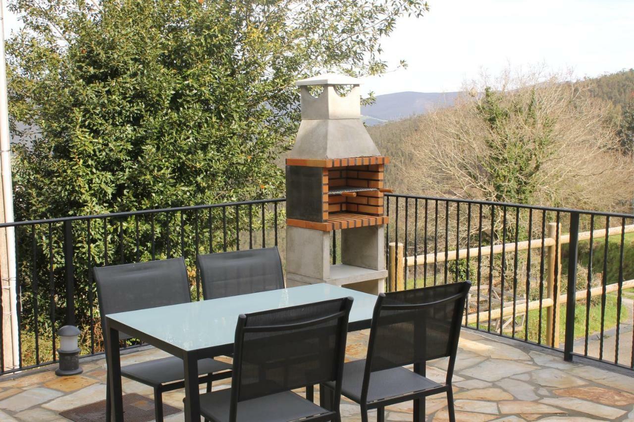 Apartamento Isabel Artemis Es San Tirso de Abres Exterior foto