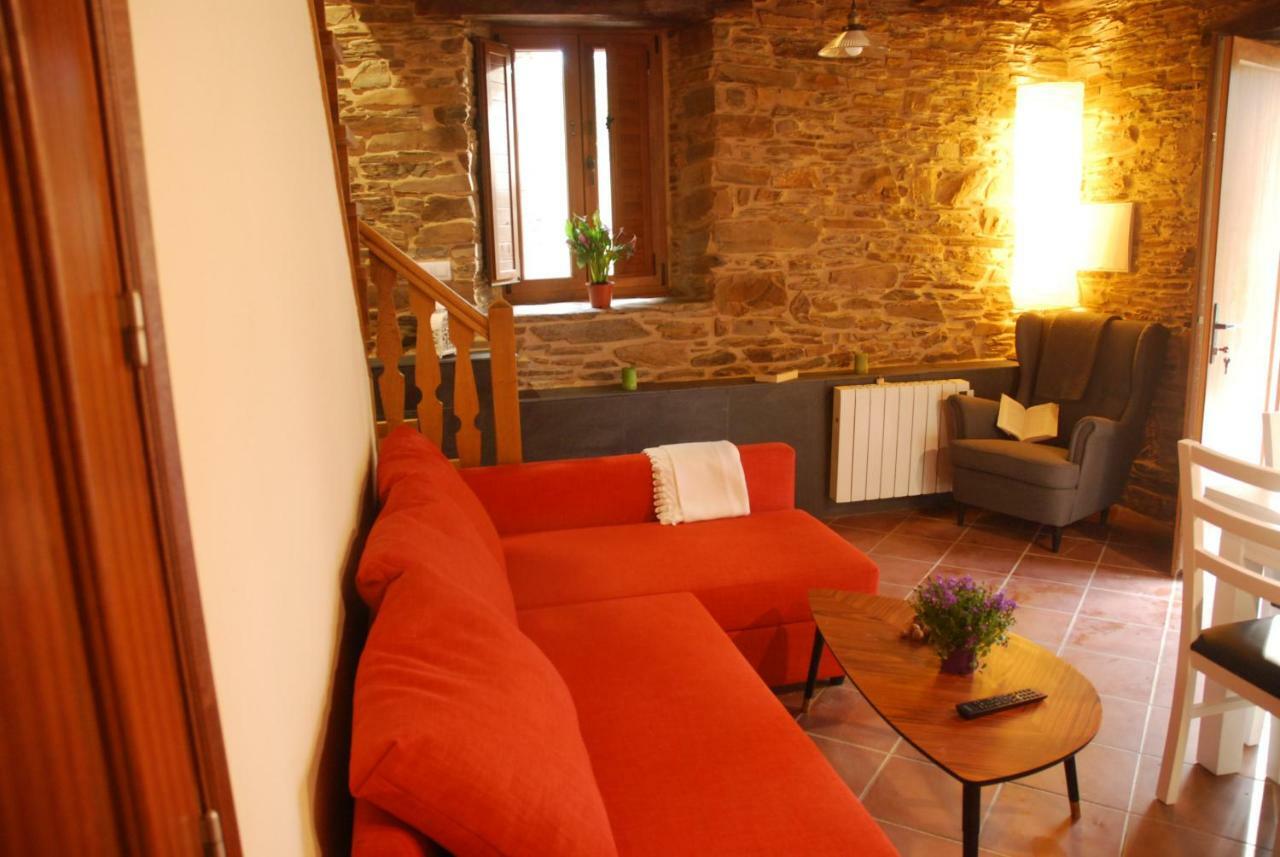 Apartamento Isabel Artemis Es San Tirso de Abres Exterior foto