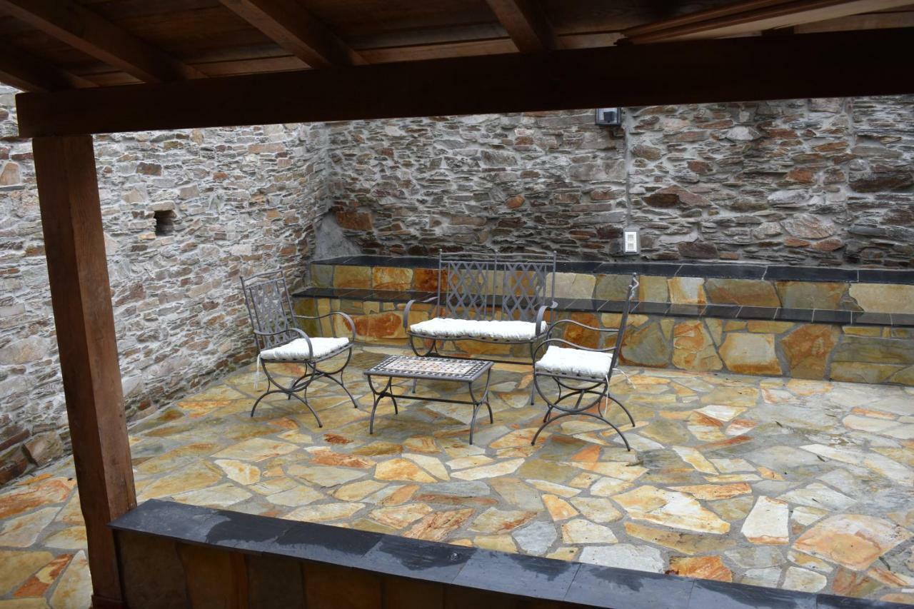Apartamento Isabel Artemis Es San Tirso de Abres Exterior foto