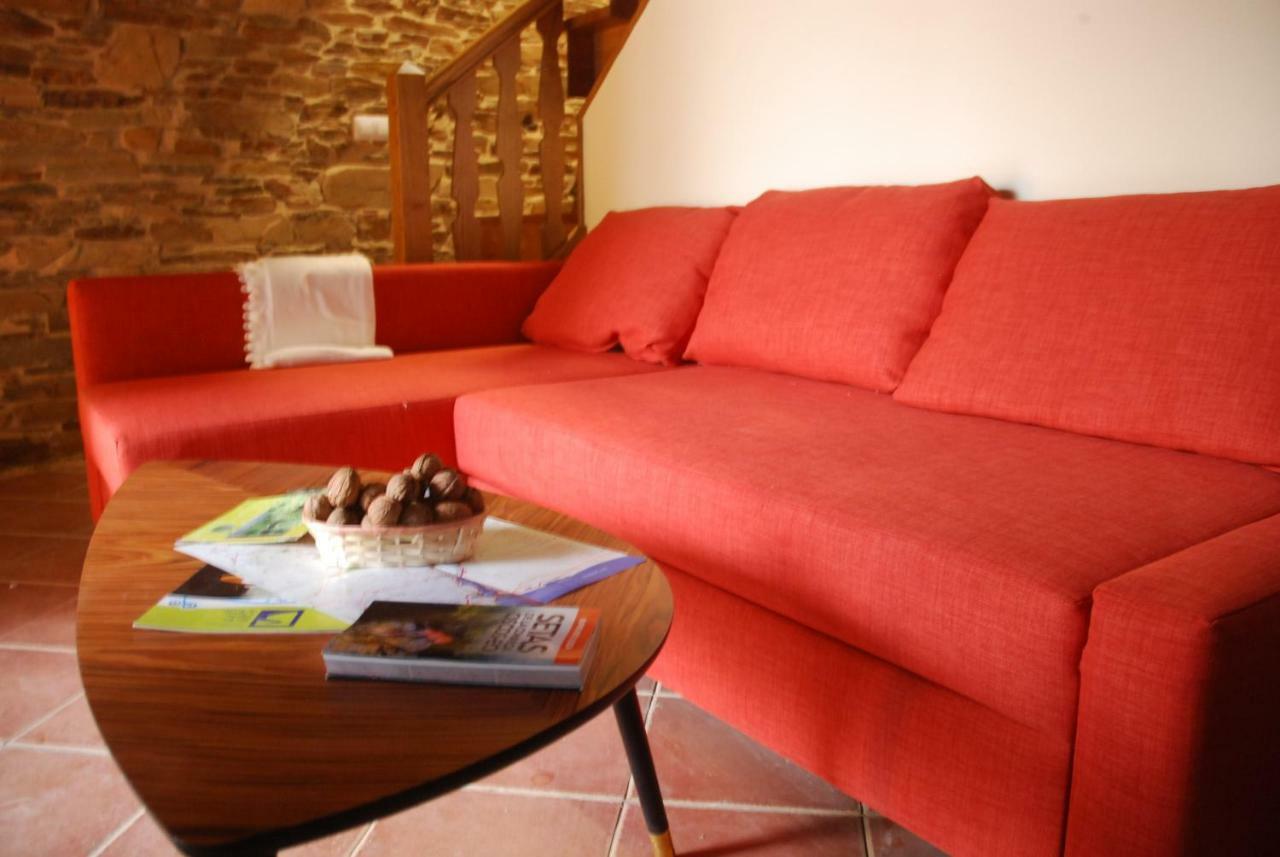Apartamento Isabel Artemis Es San Tirso de Abres Exterior foto